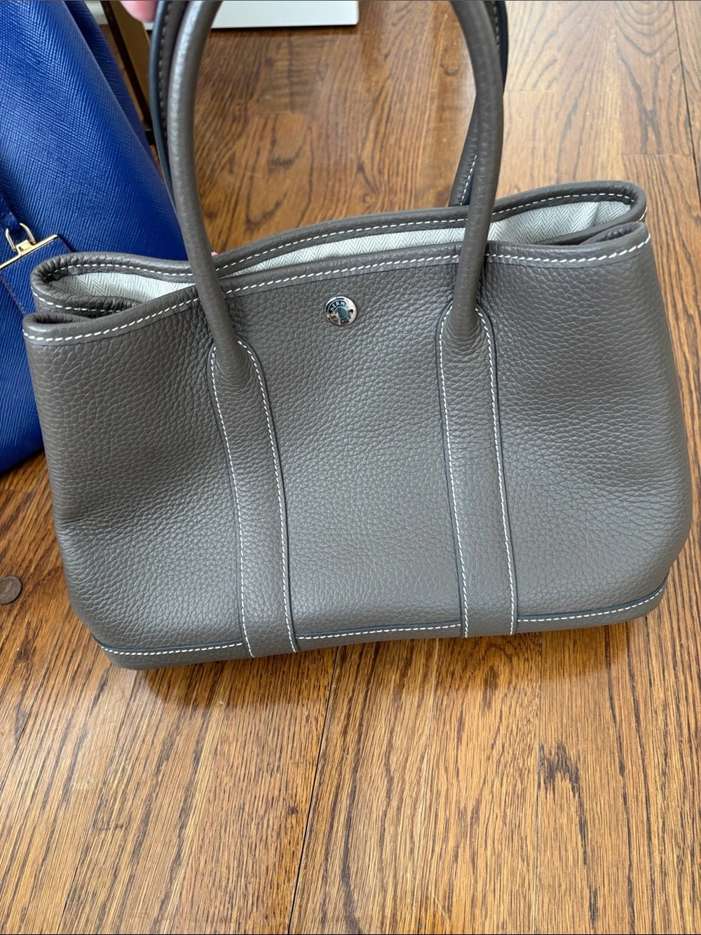 Hermes Gray Pebbled Leather Tote with Blue Accent Scarf - Picture 5 of 9